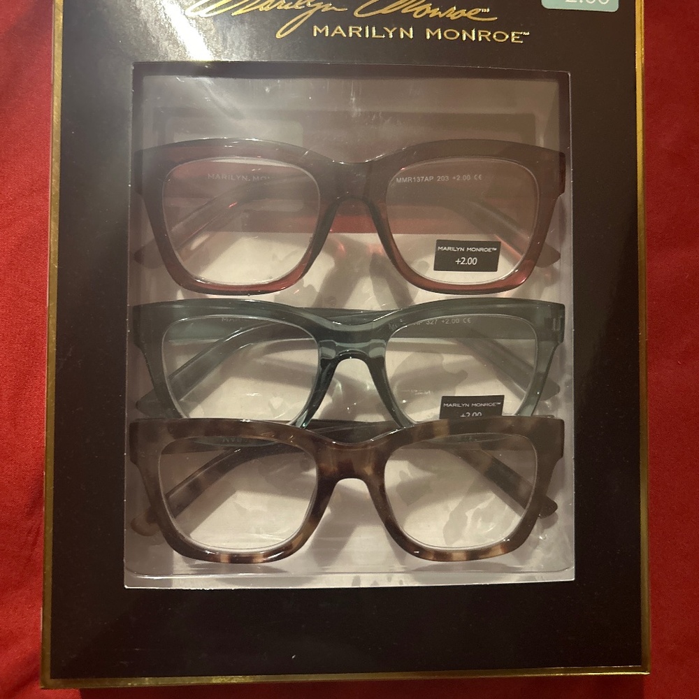 Marilyn Monroe glasses